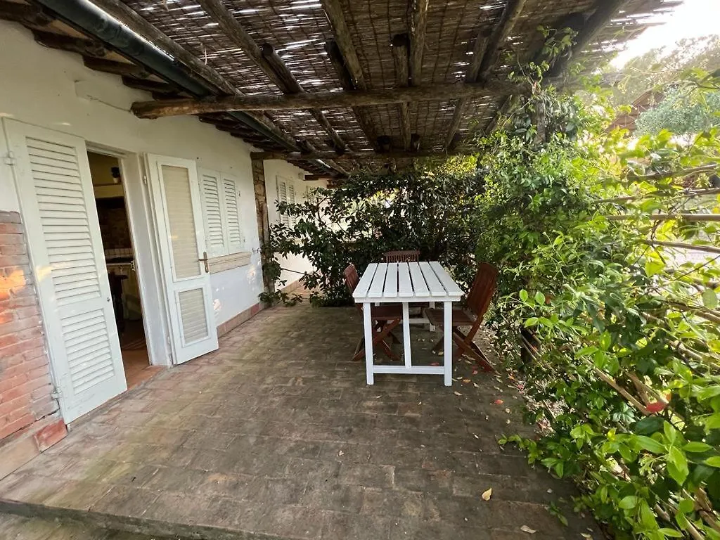 Agriturismo Baratti 0*,  Italy
