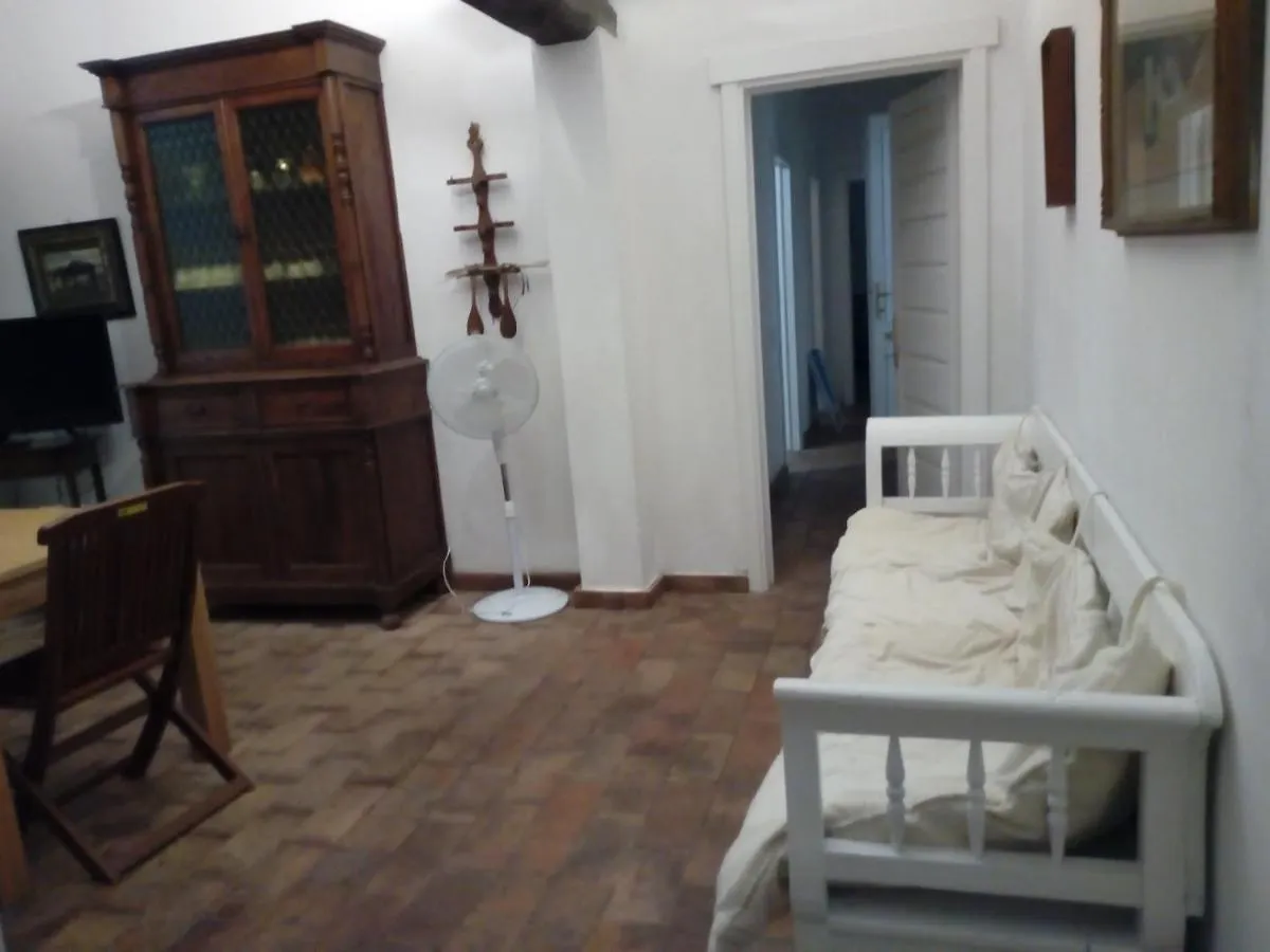 Farm stay Agriturismo Baratti Italy